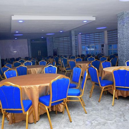 Vacation Villa Hotels And Suites Asaba Luaran gambar